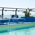 Ξενοδοχείο Royal 4*