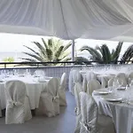 Royal 4*