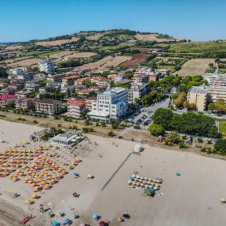Ξενοδοχείο Royal